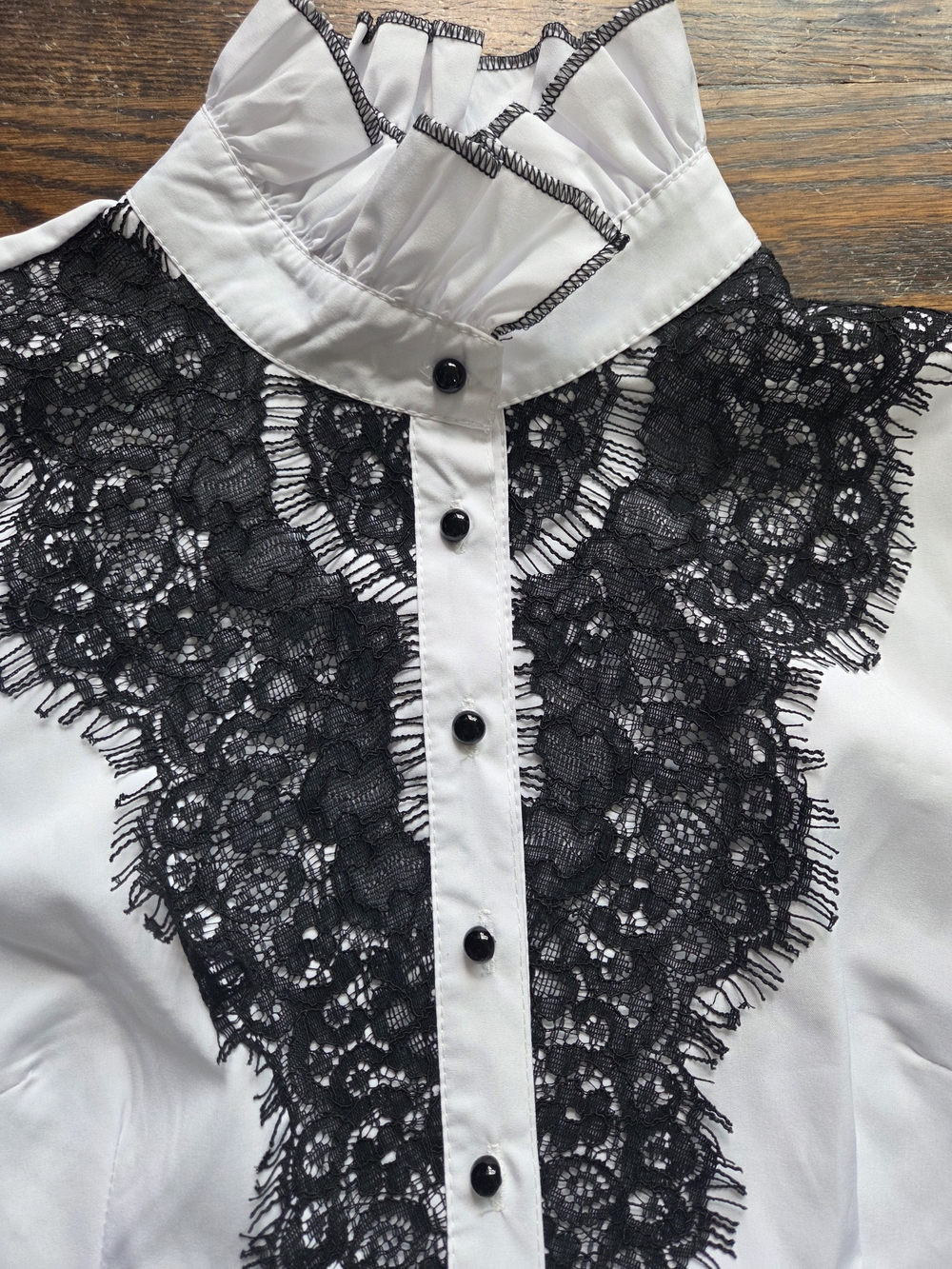 Women's White & Black Lace Victorian Style Gothic Blouse High Ruffled Collar - Picture 4 of 11